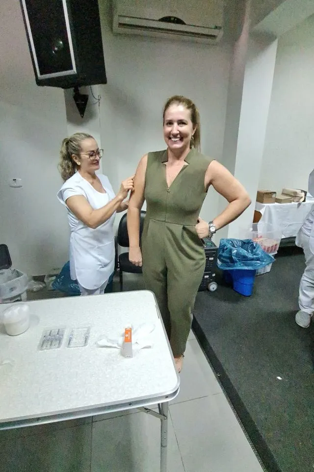 Campanha de Vacinação da CAAPR imuniza 329 advogados e dependentes em Campo Mourão