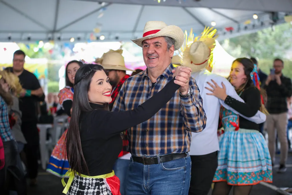 Festa Junina da CAAPR reúne mais de 1.500 pessoas em tarde de música, brincadeiras e sabores típicos