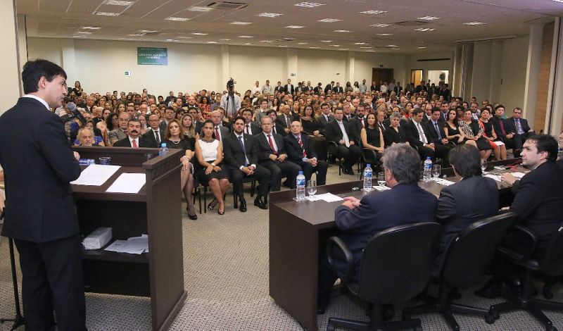 Dicas para não errar na escolha de móveis para área externa