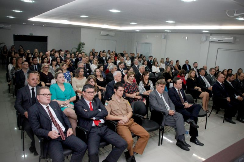 Dicas para não errar na escolha de móveis para área externa