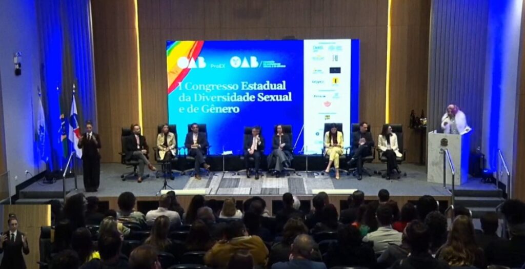 Conquistas no papel, lacunas na prática: OAB Paraná reúne juristas para debater direitos LGBTI+